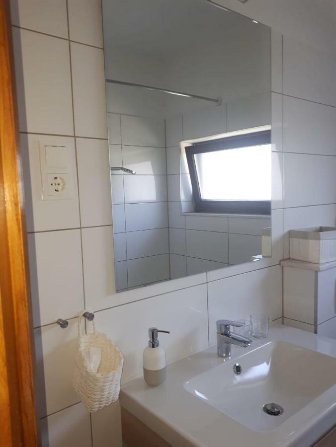 Marina Apartments Kaštela Buitenkant foto
