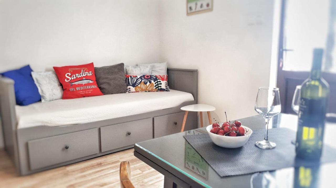 Marina Apartments Kaštela Buitenkant foto